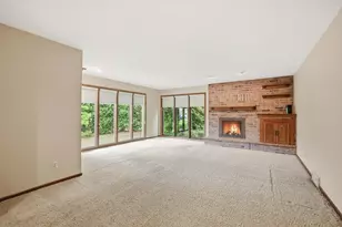 4100 S 119th St, Greenfield, WI 53228 - Photo 23