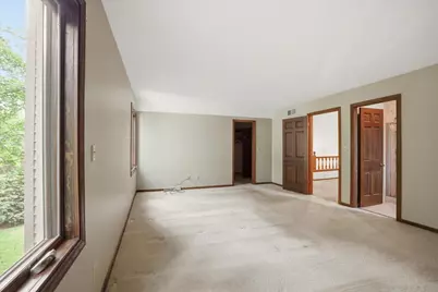 4100 S 119th St, Greenfield, WI 53228 - Photo 9