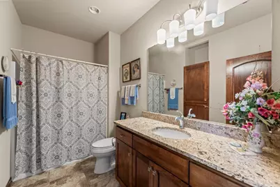 3506  Hawthorn Hill Dr, Waukesha, WI 53188 - Photo 21