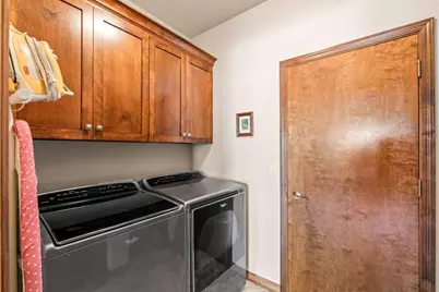 3506  Hawthorn Hill Dr, Waukesha, WI 53188 - Photo 13