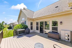 3506 Hawthorn Hill Dr, Waukesha, WI 53188 - Photo 27