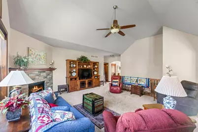 3506  Hawthorn Hill Dr, Waukesha, WI 53188 - Photo 5