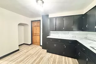 6124 N 39th St, Milwaukee, WI 53209 - Photo 11