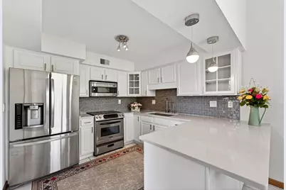 12951 N Colony Dr, Mequon, WI 53097 - Photo 11
