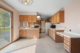 4116 Michigan Shores Dr, Menominee, MI 49858 - Photo 9
