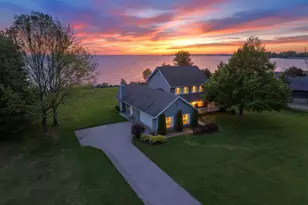 4116 Michigan Shores Dr, Menominee, MI 49858 - Photo 27