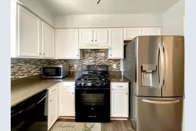 7025  96th Ave, Kenosha, WI 53142 - Photo 5