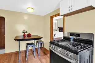 802 S 90th St, West Allis, WI 53214 - Photo 15
