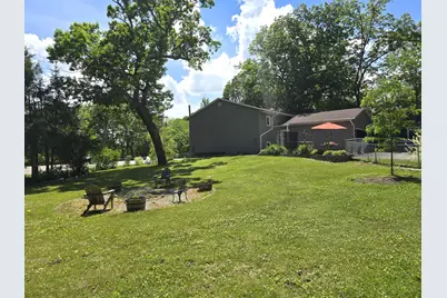 2505 E Lake Shore Dr, Twin Lakes, WI 53181 - Photo 13