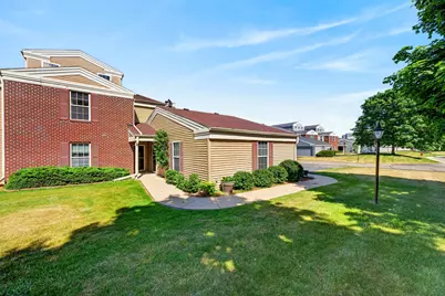 N16W26593  Tall Reeds Ln #H, Pewaukee, WI 53072 - Photo 23