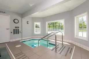 N16W26593 Tall Reeds Ln, Pewaukee, WI 53072 - Photo 31