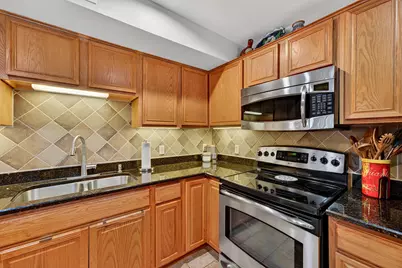 N16W26593  Tall Reeds Ln #H, Pewaukee, WI 53072 - Photo 11