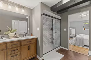 9500 W Elmore Ave, Milwaukee, WI 53222 - Photo 31