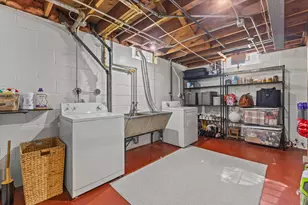 9500 W Elmore Ave, Milwaukee, WI 53222 - Photo 33
