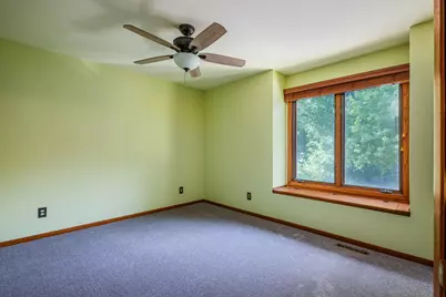 1081 N Eastwood Dr, Salem Lakes, WI 53170 - Photo 15