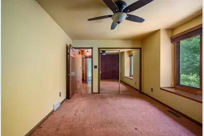 1081 N Eastwood Dr, Salem Lakes, WI 53170 - Photo 19