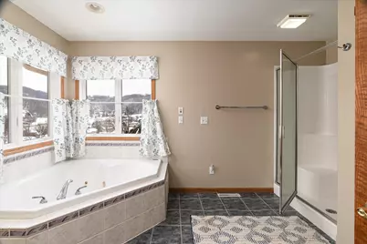 203  Eagle Bluff Rd, La Crescent, MN 55947 - Photo 11