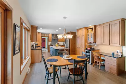 602  Wild Oak Dr, Manitowoc, WI 54220 - Photo 23