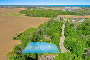602 Wild Oak Dr, Manitowoc, WI 54220 - Photo 53