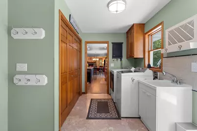 602  Wild Oak Dr, Manitowoc, WI 54220 - Photo 29