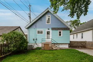 6820 W Hayes Ave, West Allis, WI 53219 - Photo 37