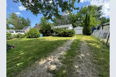 10449  268th Ave, Salem Lakes, WI 53179 - Photo 5