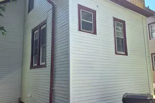 1212 W Chambers St, Milwaukee, WI 53206 - Photo 17