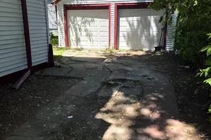 1212 W Chambers St, Milwaukee, WI 53206 - Photo 15