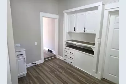 1212 W Chambers St, Milwaukee, WI 53206 - Photo 5