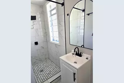 1212 W Chambers St, Milwaukee, WI 53206 - Photo 3