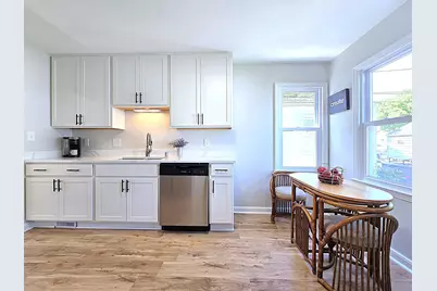 2471 S 74th St, West Allis, WI 53219 - Photo 5