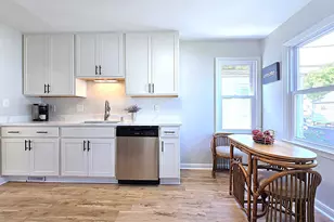 2471 S 74th St, West Allis, WI 53219 - Photo 5