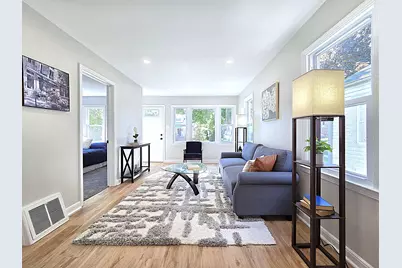 2471 S 74th St, West Allis, WI 53219 - Photo 15