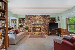 3145 S Manor Ct, New Berlin, WI 53151 - Photo 3