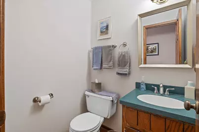 3145 S Manor Ct, New Berlin, WI 53151 - Photo 25