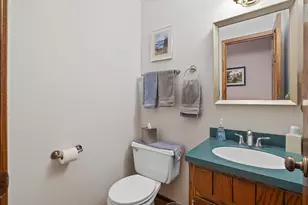 3145 S Manor Ct, New Berlin, WI 53151 - Photo 25