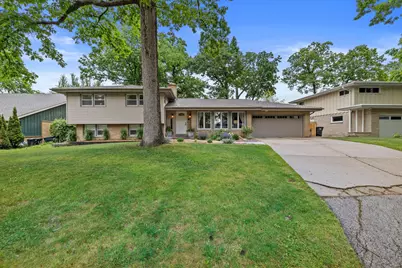 4520 N 110th St, Wauwatosa, WI 53225 - Photo 41