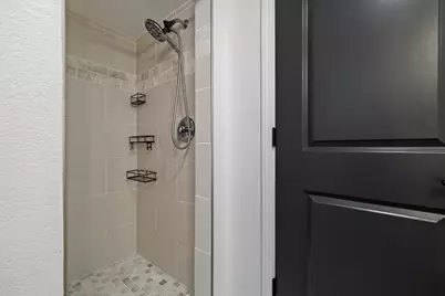 4520 N 110th St, Wauwatosa, WI 53225 - Photo 35