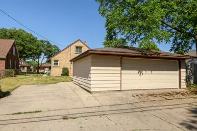 5122 N 65th St, Milwaukee, WI 53218 - Photo 31