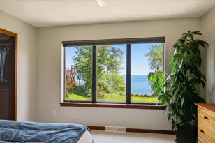2727 Highland Terrace, Sheboygan, WI 53083 - Photo 19