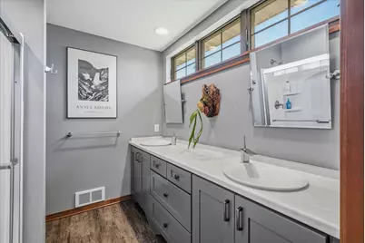 2727  Highland Ter, Sheboygan, WI 53083 - Photo 21