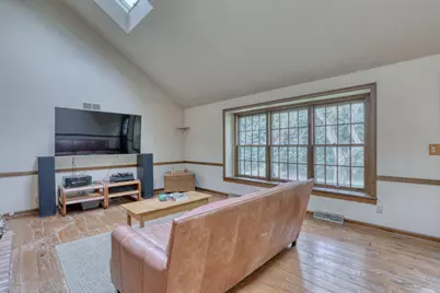 1895  Village Green Ct, Elm Grove, WI 53122 - Photo 23