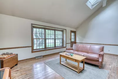 1895  Village Green Ct, Elm Grove, WI 53122 - Photo 23