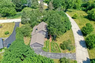 1895 Village Green Ct, Elm Grove, WI 53122 - Photo 47