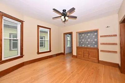 2547 S Howell Ave #2549, Milwaukee, WI 53207 - Photo 19