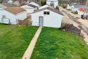 6181 N 38th St, Milwaukee, WI 53209 - Photo 13
