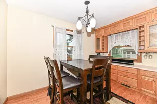 1332 Lakeview Ave, South Milwaukee, WI 53172 - Photo 11
