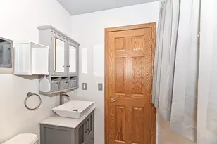 1332 Lakeview Ave, South Milwaukee, WI 53172 - Photo 17
