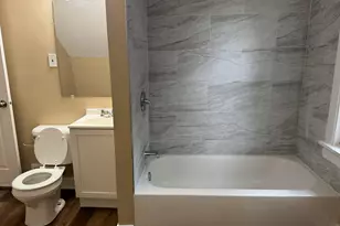 3726 W Fairmount Ave, Milwaukee, WI 53209 - Photo 15