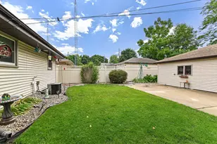 2223 Hayes Avenue, Racine, WI 53405 - Photo 29